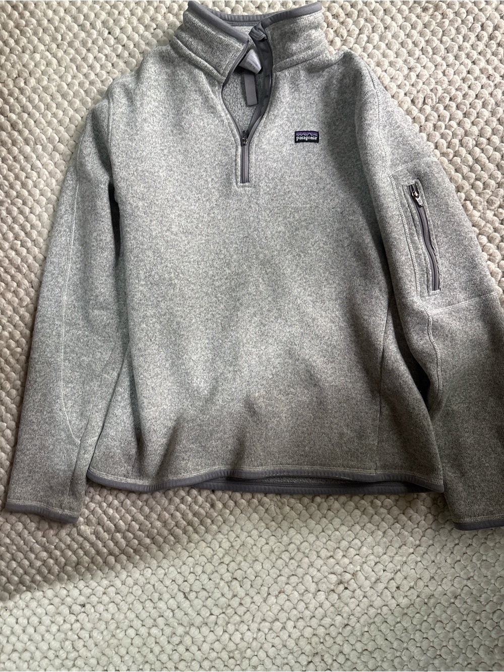 Patagonia Light Heather Gray Quarter-Zip Fleece Pullover
